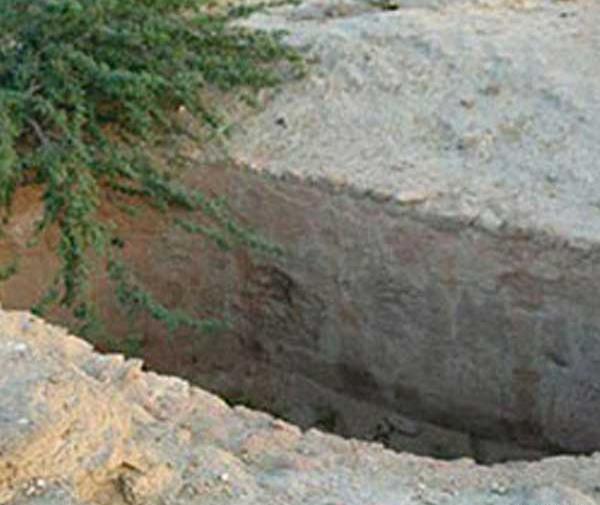عکس های قبرستان جن ها در چابهار