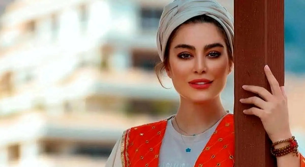 عکس های سحر قریشی در ترکیه با تتلو