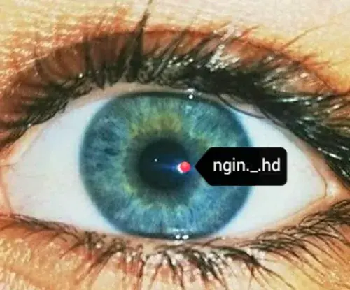 عکس چشم آبی فیک