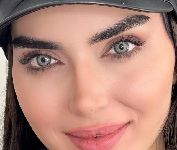 عکس لنز چشم طوسی عسلی