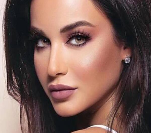 عکس لنز چشم طوسی عسلی