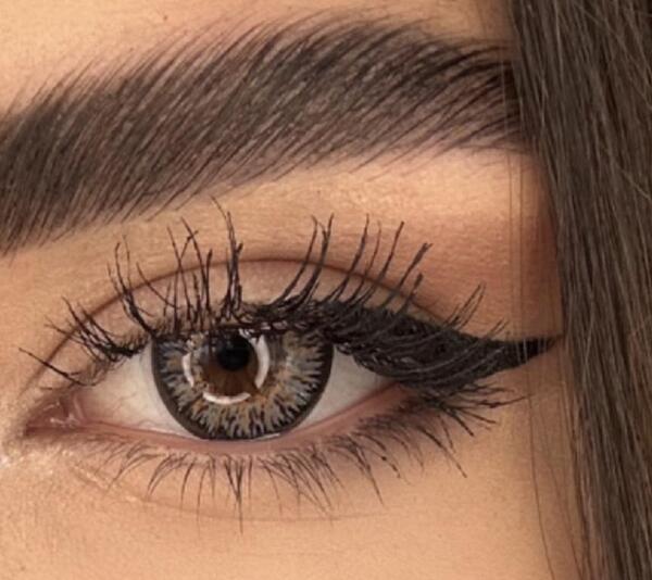 عکس لنز چشم طوسی عسلی
