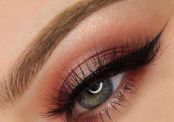عکس ارایش چشم عروسکی
