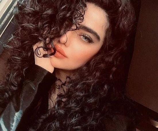 عکس دخترونه فیک طبیعی چشم سبز