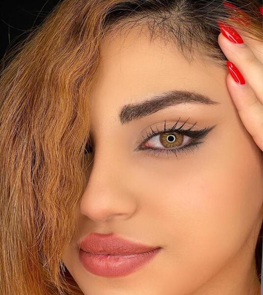 عکس چشم قهوه ایی