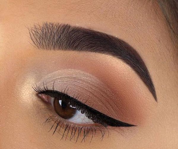 عکس آرایش چشم قهوه ای روشن