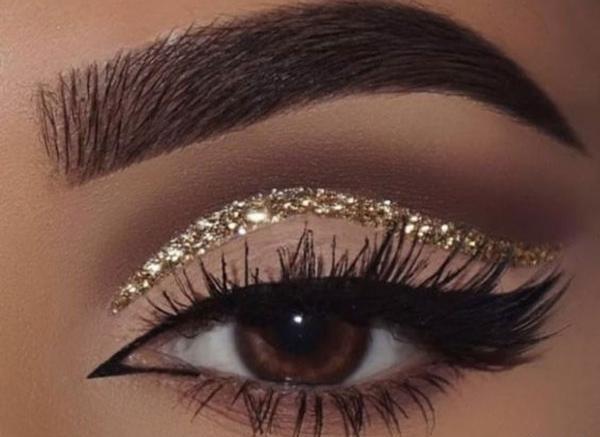 عکس ارایش چشم قهوه ای تیره
