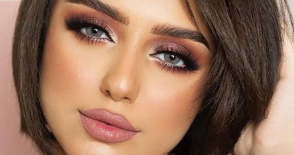 عکس رنگ چشم قهوه ای تیره