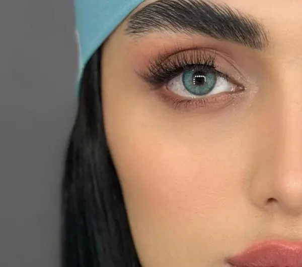 عکس چشم لنزی