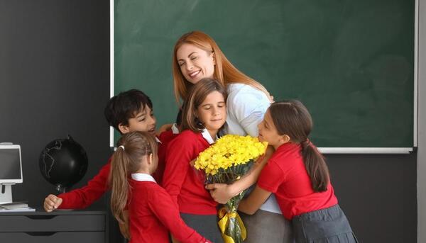 ایده عکس روز معلم