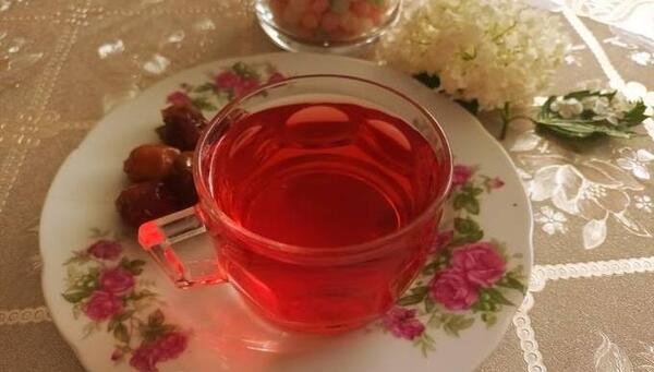 عکس دمنوش چای ترش