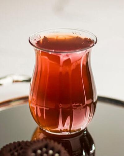 عکس استکان چای کمر باریک