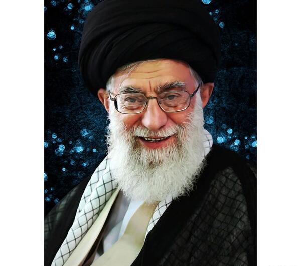 عکس رهبر در حال چای خوردن