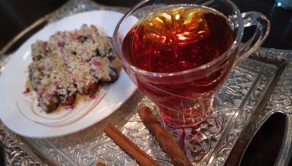 عکس رنگ چای دارچینی