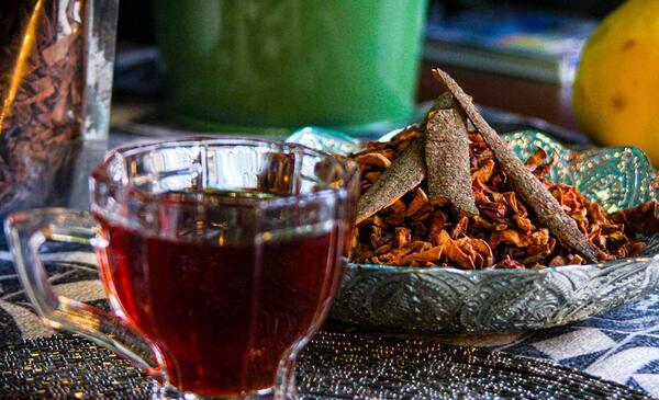 عکس چای سیب و دارچین