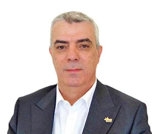 عکس مدیرعامل چای دبش