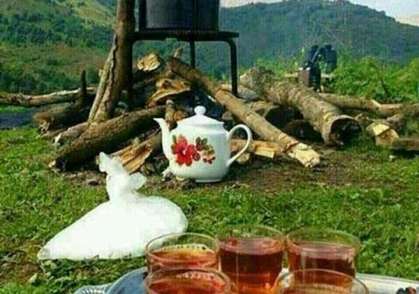 عکس کتری چای روی آتش