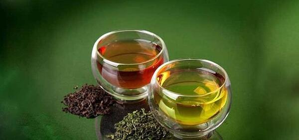 عکس چای سیاه و سبز