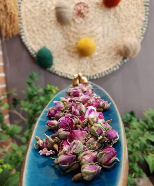 عکس چای با گل محمدی