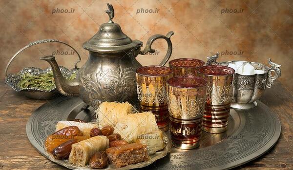 عکس قوری و استکان چای