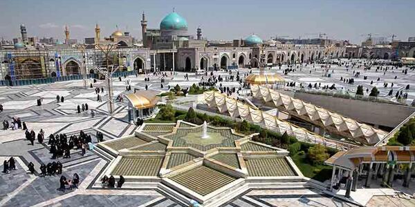 عکس از حیاط حرم امام رضا