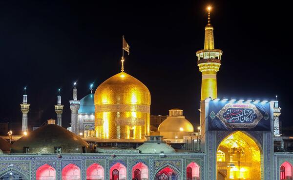 عکس حلقه با حرم امام رضا