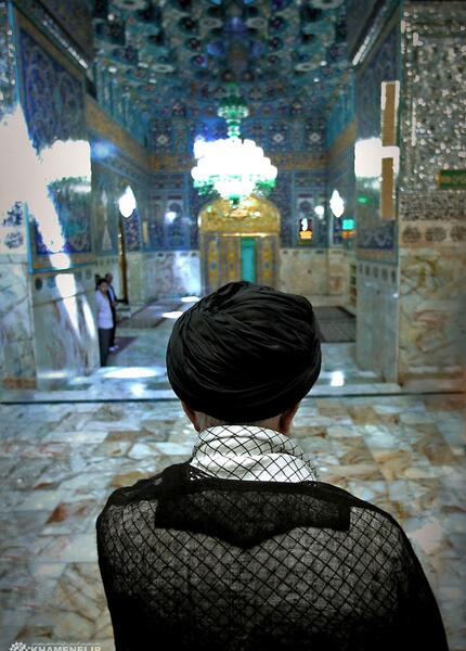 عکس از زیارت حرم امام رضا