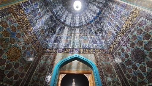 عکس سنگ فیروزه حرم امام رضا