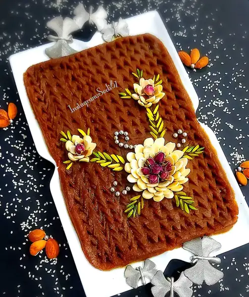 عکس تزیین حلوا برای مراسم ختم