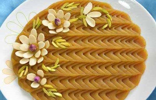 عکس تزیین حلوا با ماسوره