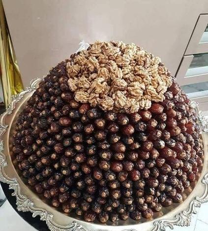 عکس تزیین خرما و حلوا برای مراسم ختم