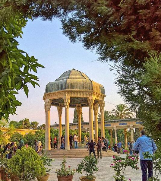 عکس از حافظ شیرازی