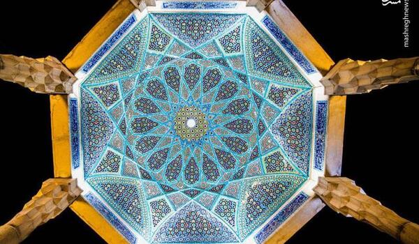 عکس با کیفیت از آرامگاه حافظ