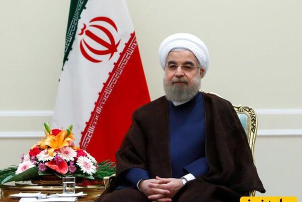 عکس خنده دار از حسن روحانی