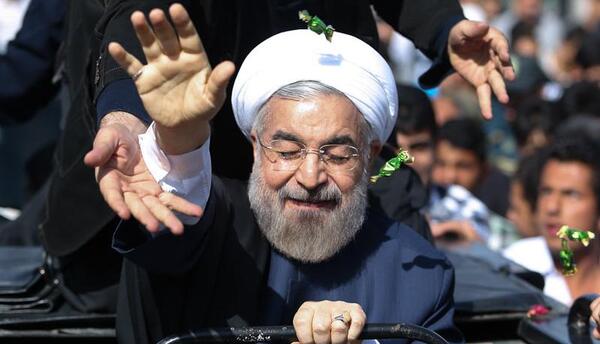 عکس خنده دار از حسن روحانی