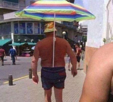 عکس خنده دار ترین مرد جهان