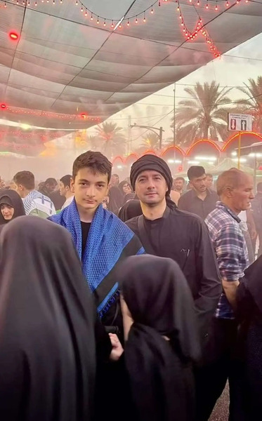 عکس پسر مجری سمت خدا