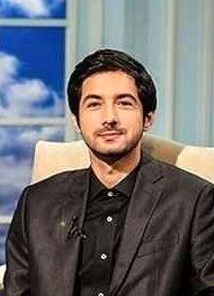 عکس های مجری سمت خدا