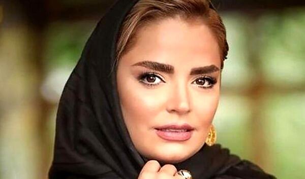 عکس سپیده خداوردی با خانواده