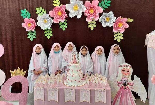 عکس خدا قوت به دانش آموزان