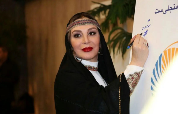 عکس های خانوادگی افسانه بایگان