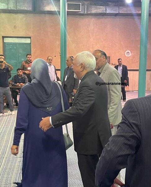 عکس خانواده ظریف و همسرش