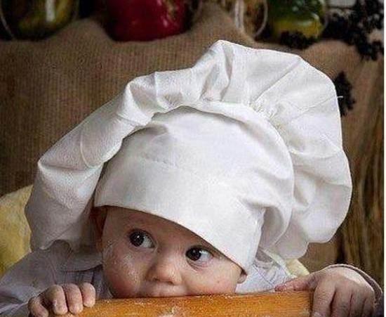 عکس خنده بچه بامزه