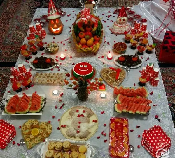 عکس ایده سفره شب یلدا