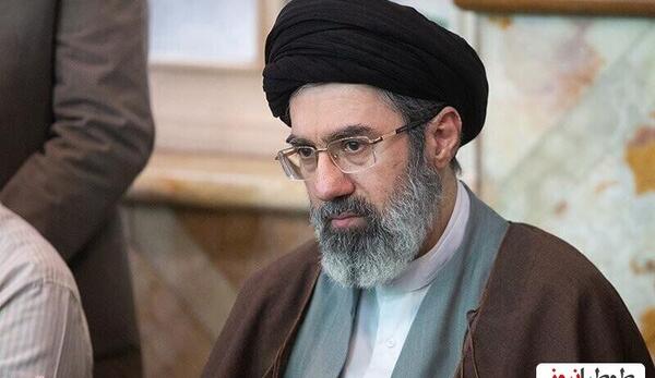 عکس خامنه ای با خنده
