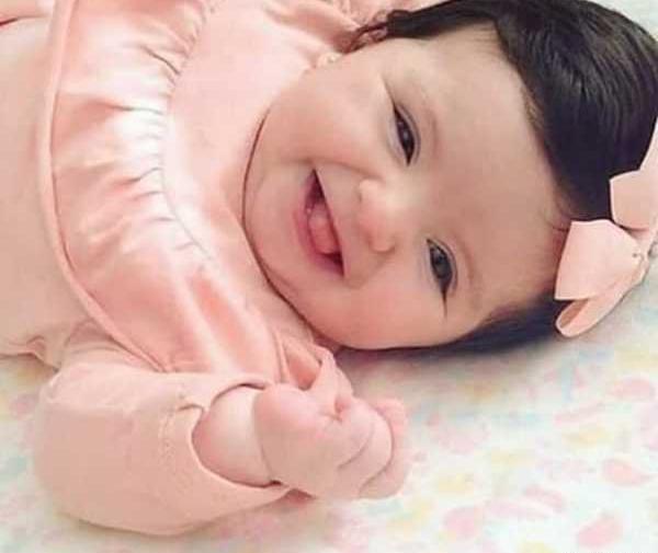 عکس خنده ی دختر بچه