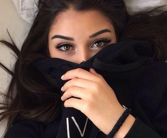 عکس دختر زیبا نیمرخ