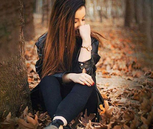 باکلاس عکس نیم رخ دختر زیبا برای پروفایل