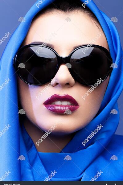 عکس های دختر زیبا با شال
