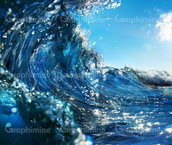 عکس با کیفیت موج دریا